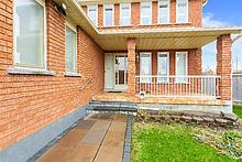 Photo 3 of 37 Cabinet Crescent, Vaughan, West Woodbridge — HOMEH