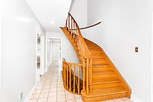 Photo 10 of 37 Cabinet Crescent, Vaughan, West Woodbridge — HOMEH
