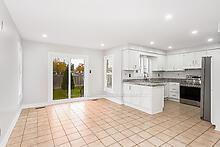 Photo 12 of 37 Cabinet Crescent, Vaughan, West Woodbridge — HOMEH