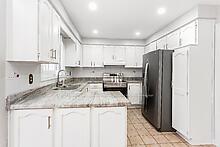Photo 14 of 37 Cabinet Crescent, Vaughan, West Woodbridge — HOMEH