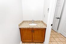 Photo 16 of 37 Cabinet Crescent, Vaughan, West Woodbridge — HOMEH