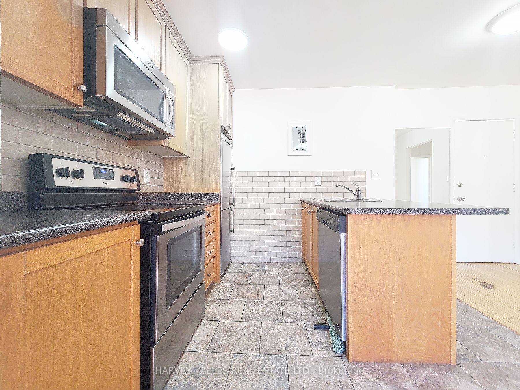 Photo 6 of Unit 308, 500 Gilbert Avenue, Toronto, Caledonia-Fairbank — HOMEH