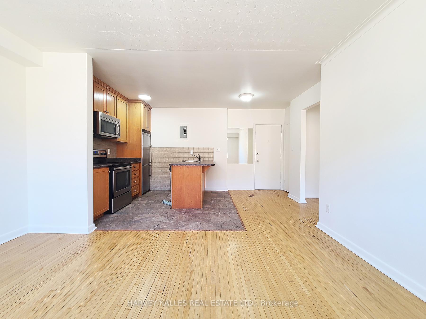 Photo 9 of Unit 308, 500 Gilbert Avenue, Toronto, Caledonia-Fairbank — HOMEH