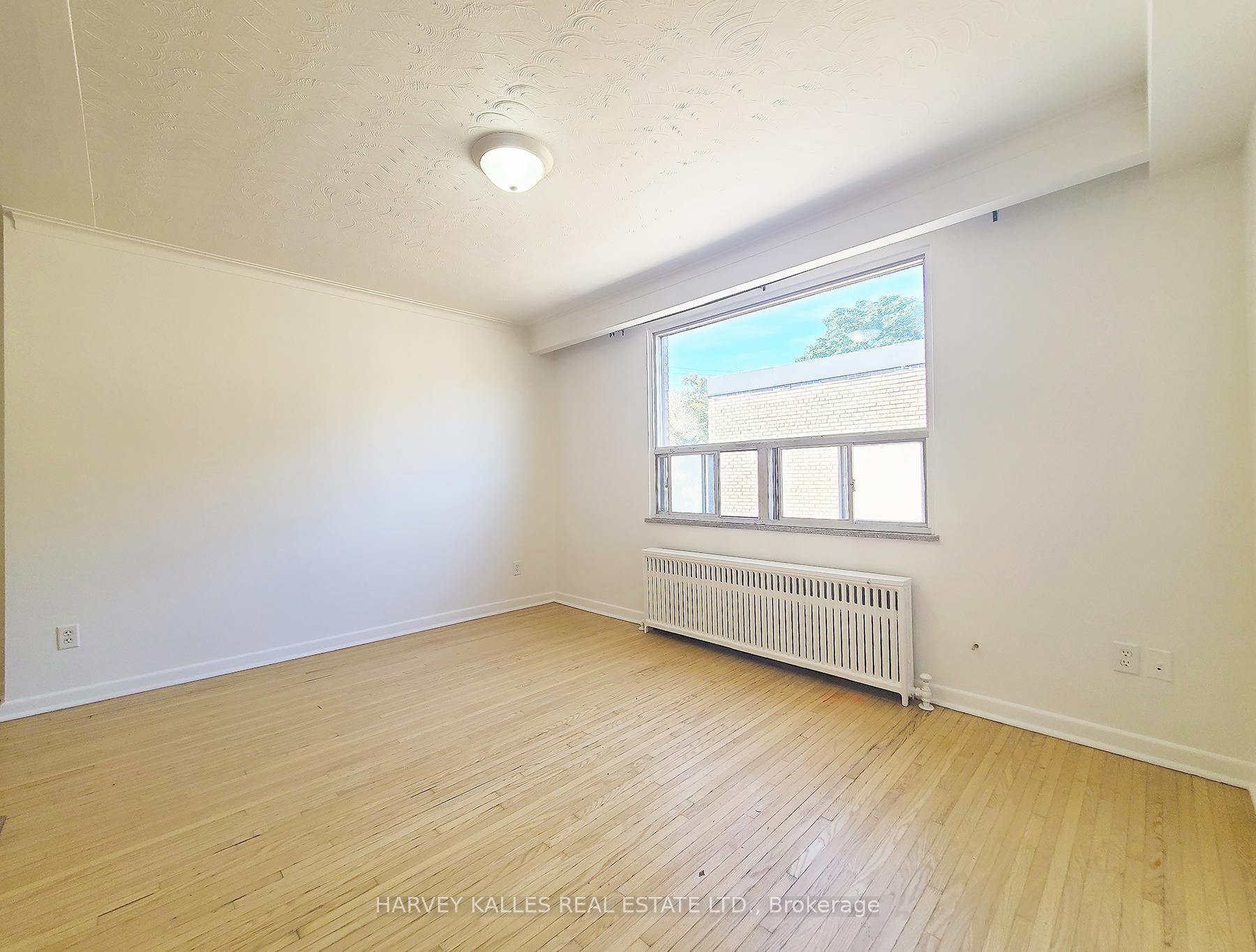 Photo 10 of Unit 308, 500 Gilbert Avenue, Toronto, Caledonia-Fairbank — HOMEH