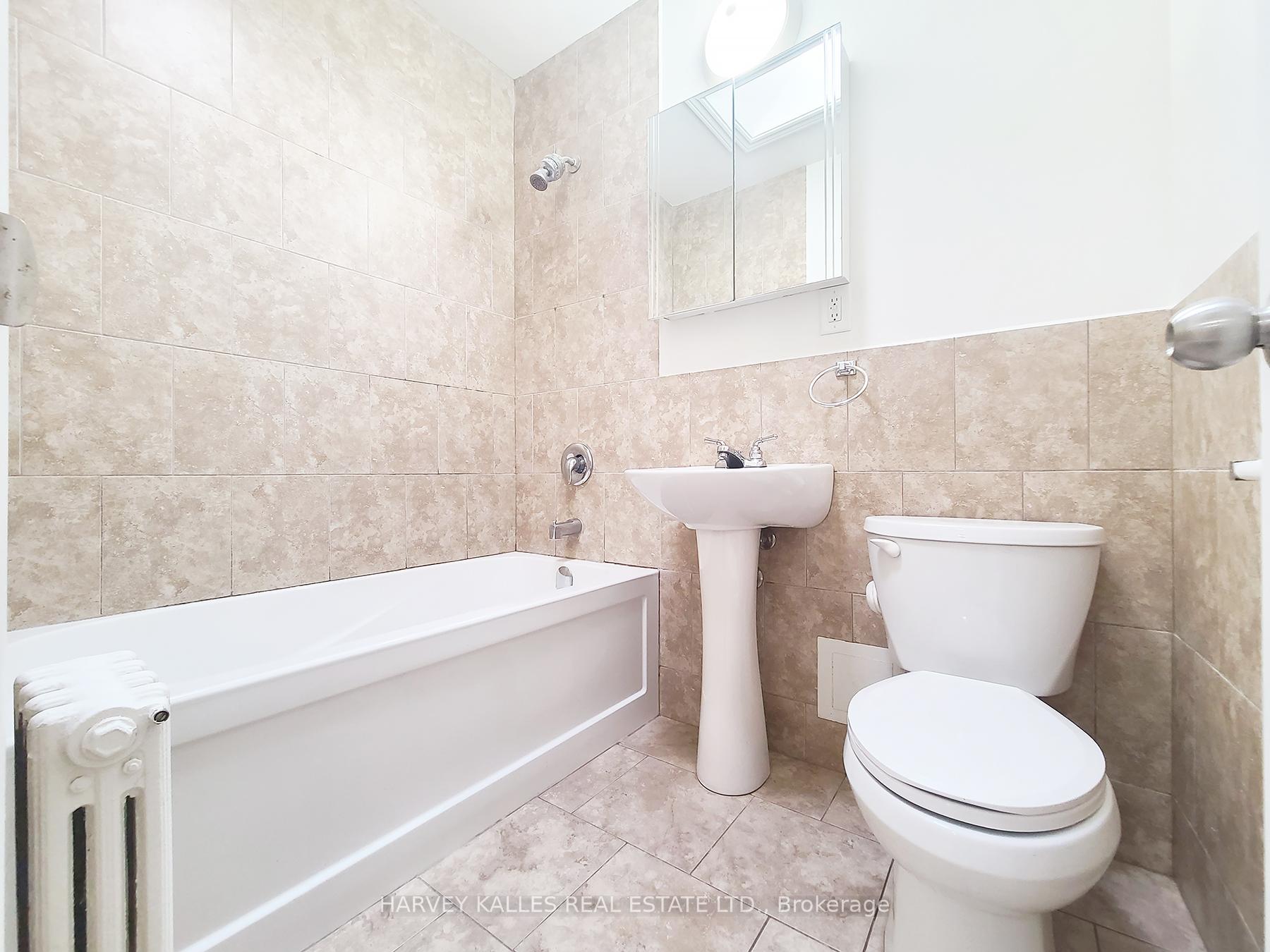 Photo 13 of Unit 308, 500 Gilbert Avenue, Toronto, Caledonia-Fairbank — HOMEH