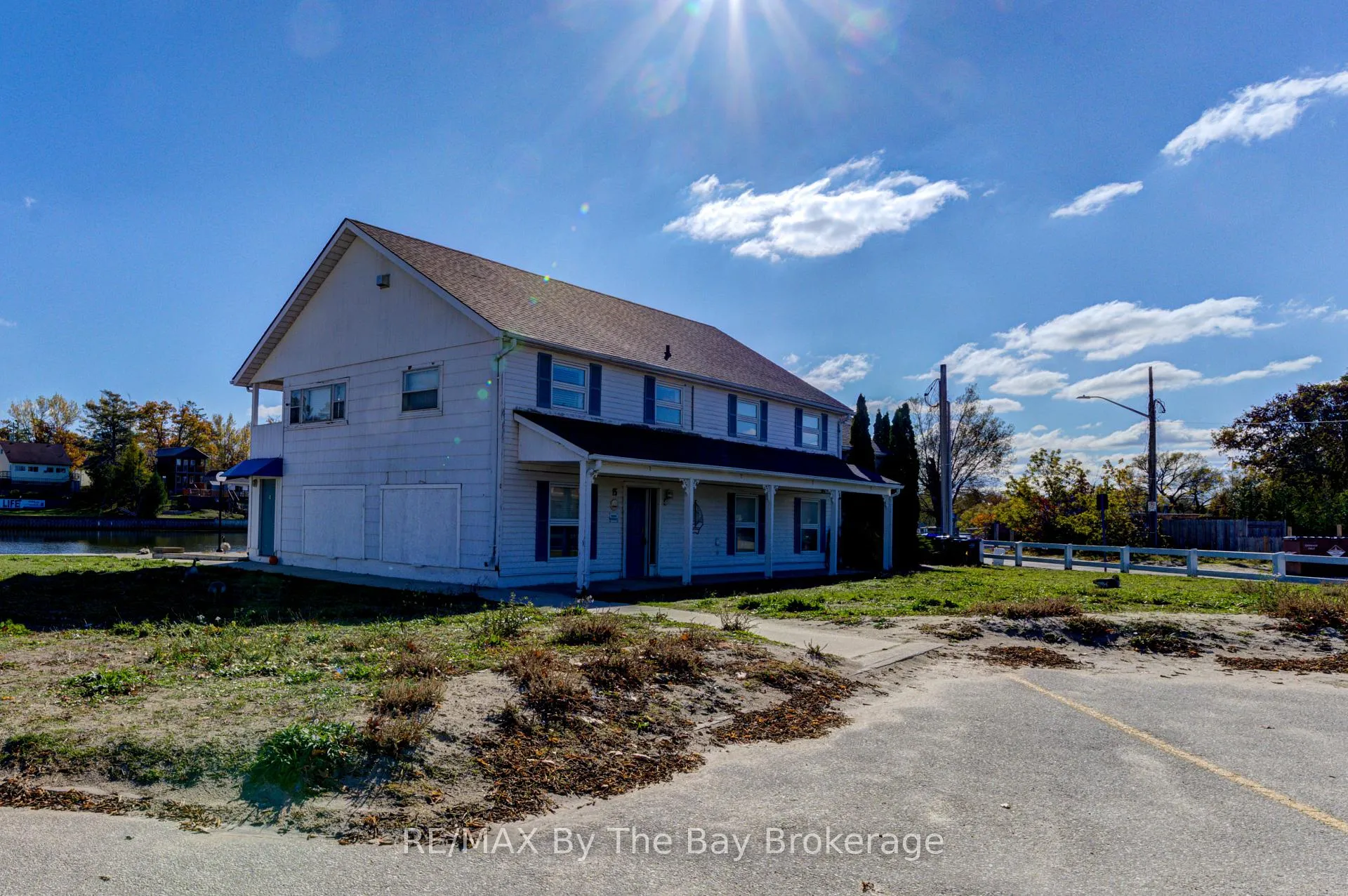 Photo 1 of 15 Willow Street, Wasaga Beach — HOMEH