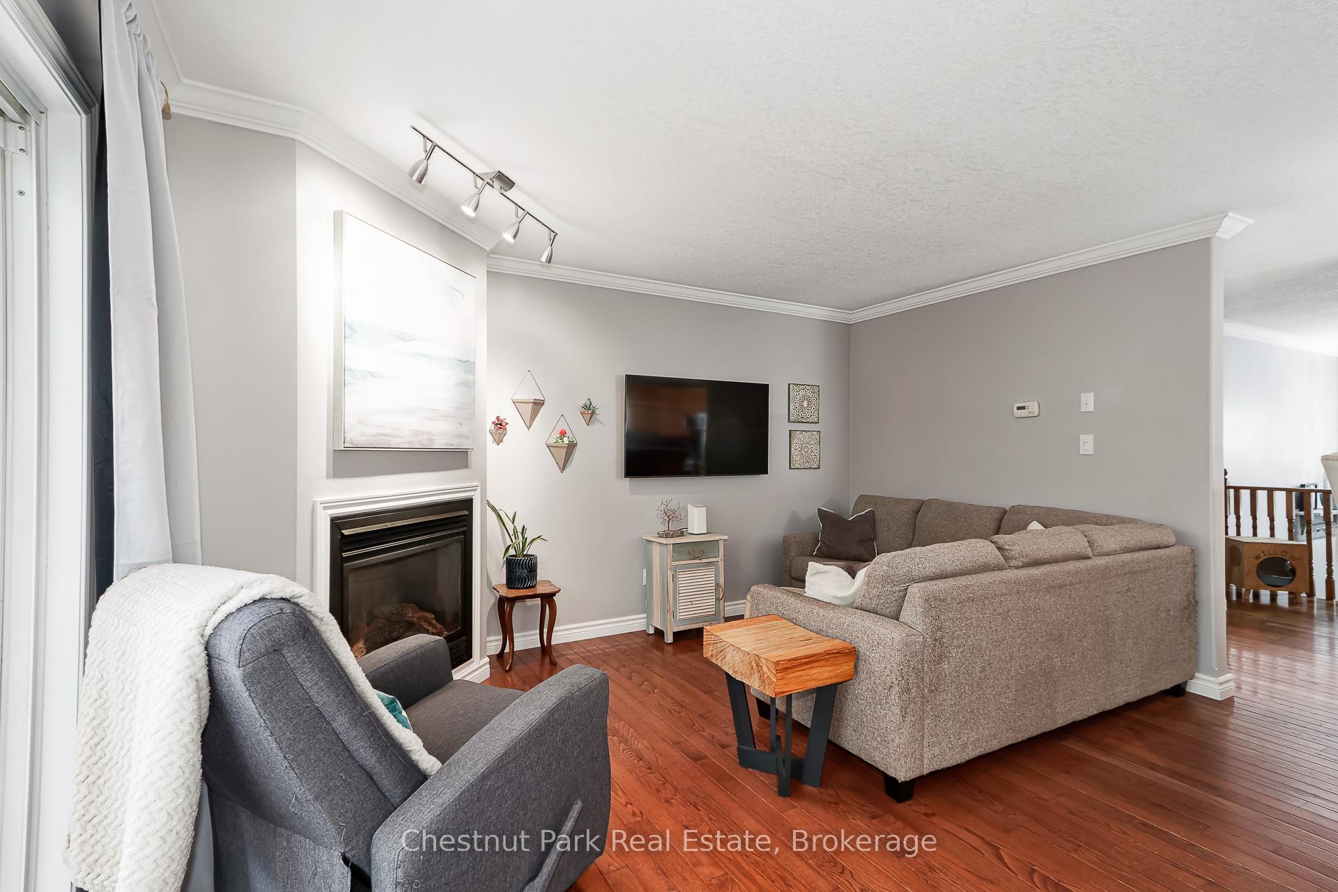 Photo 11 of 176 Melrose Avenue, Wasaga Beach — HOMEH