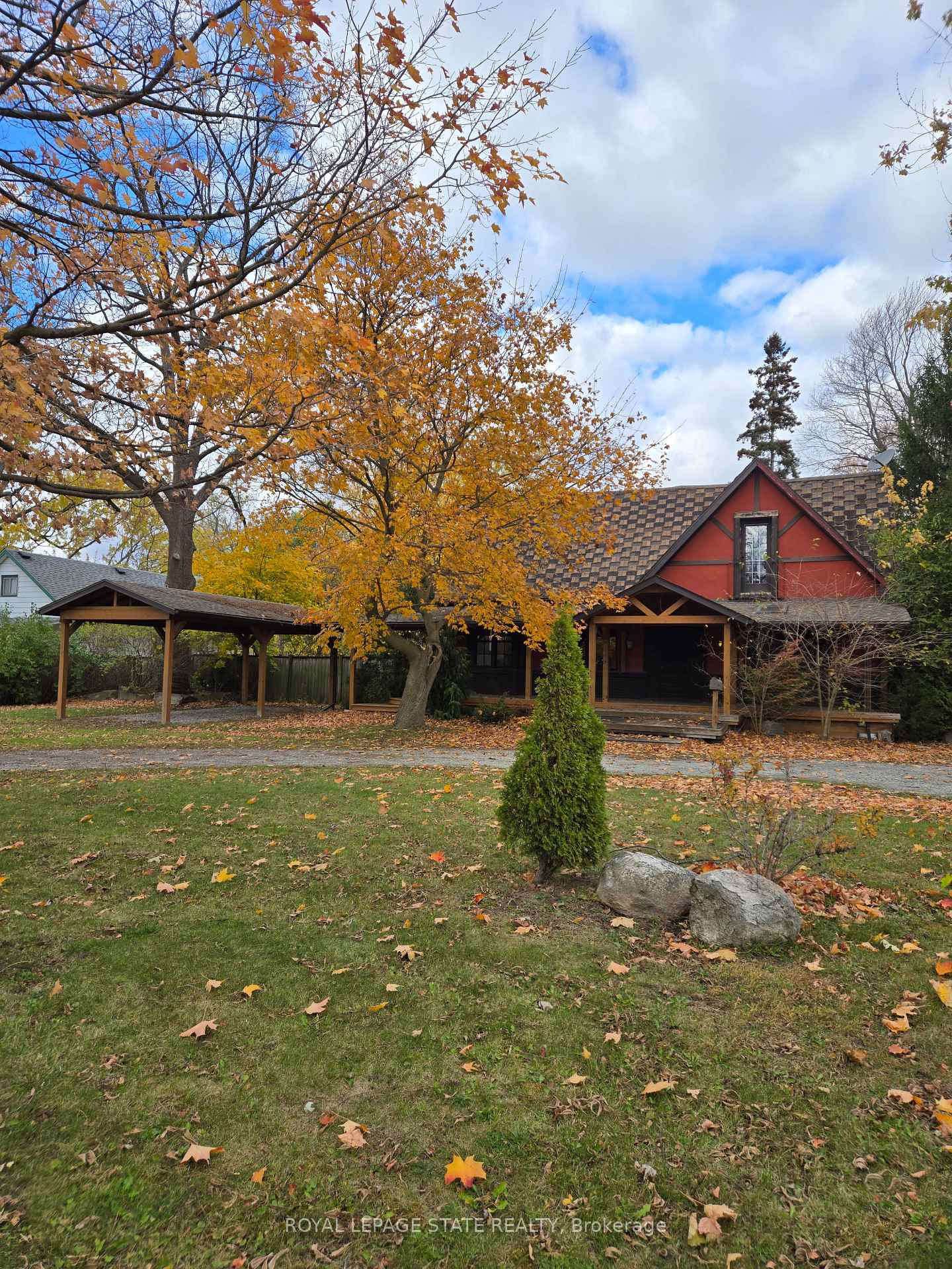 Photo 1 of 164 Thorold Road, Welland, N. Welland — HOMEH