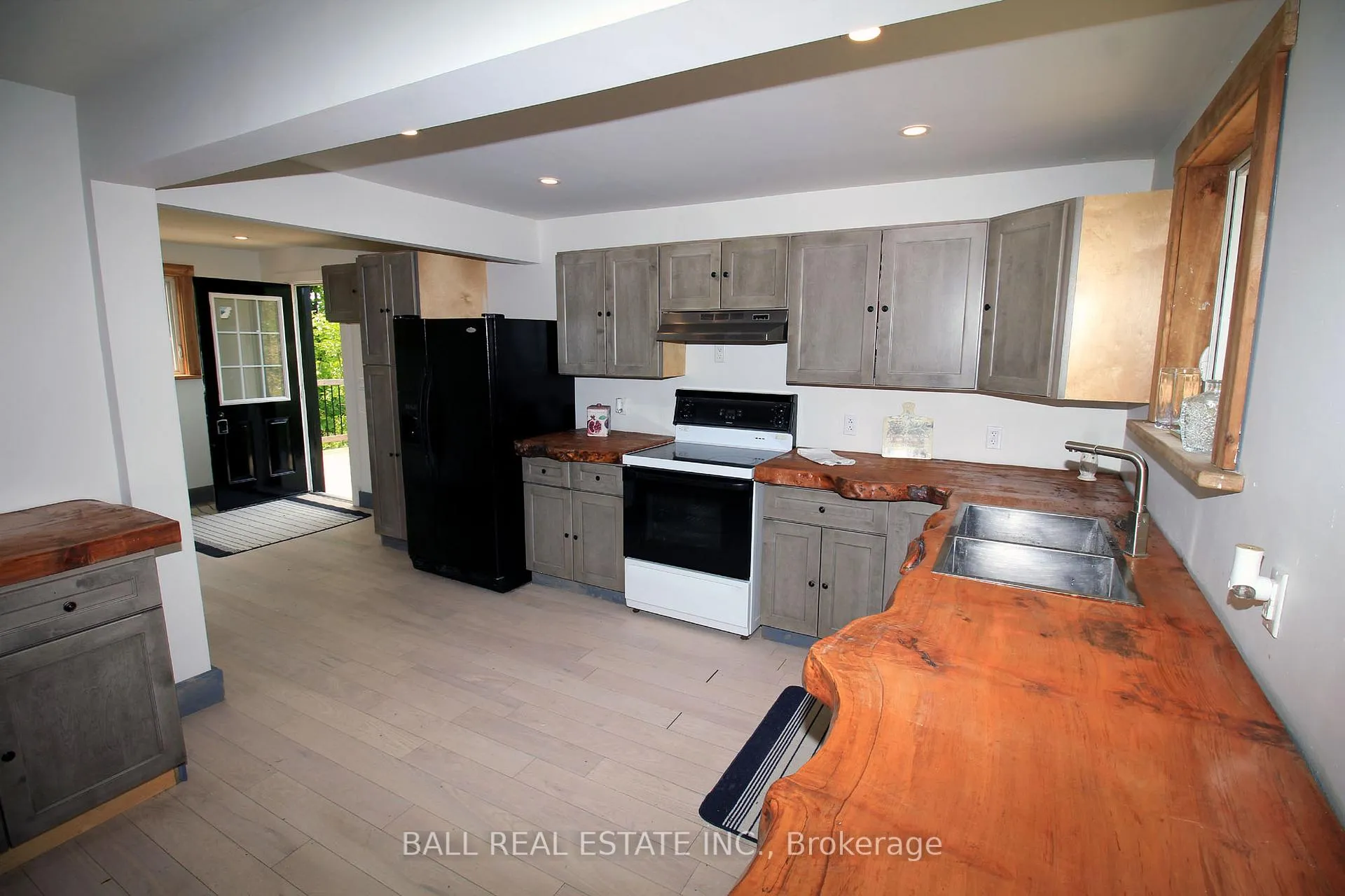 Photo 34 of 99 Moore Lane, Bancroft, Dungannon Ward — HOMEH