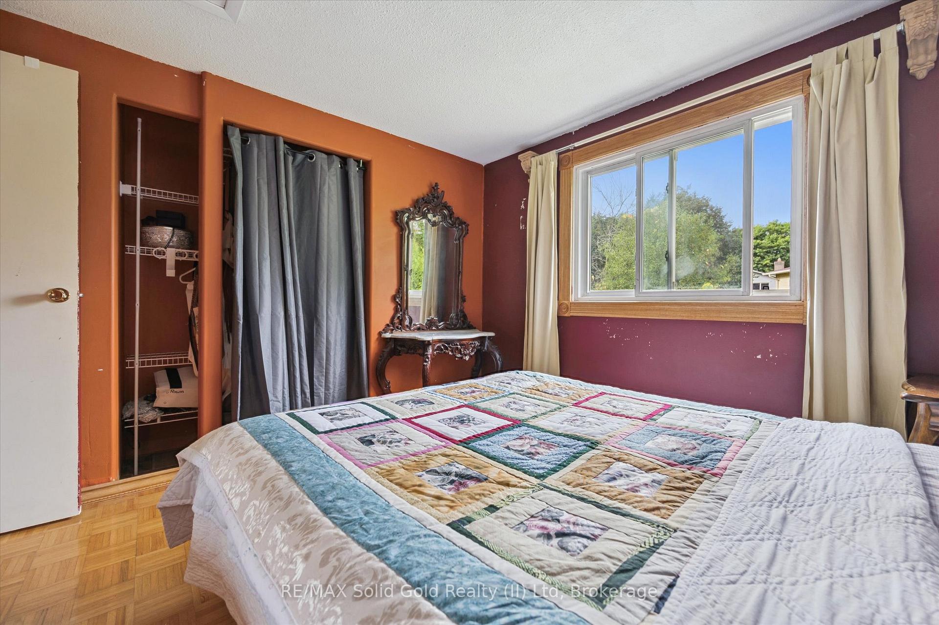 Photo 26 of 85 Christopher Drive, Waterloo — HOMEH
