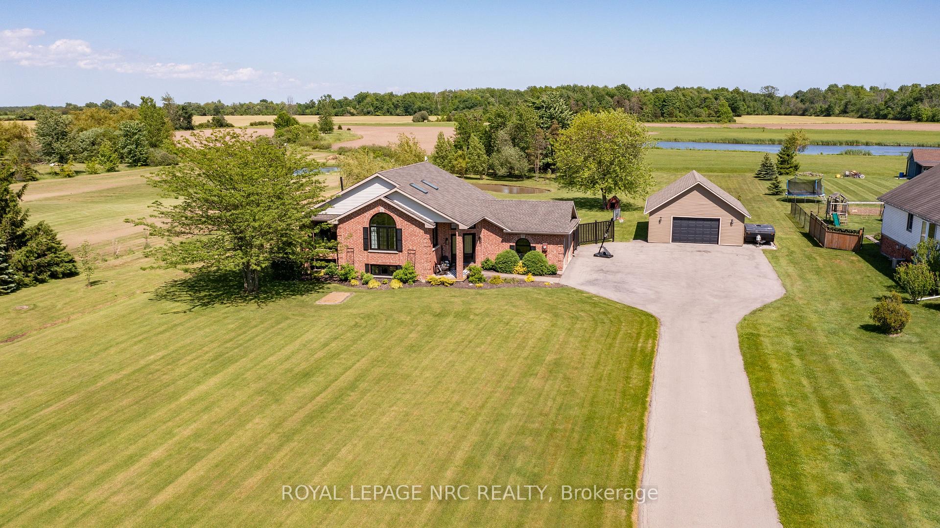Photo 2 of 11635 Burnaby Road, Wainfleet, Lakeshore — HOMEH