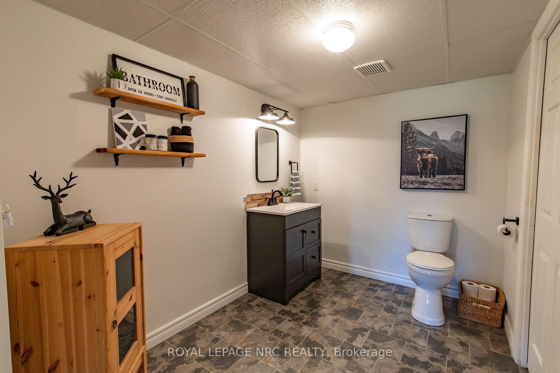 Photo 38 of 11635 Burnaby Road, Wainfleet, Lakeshore — HOMEH