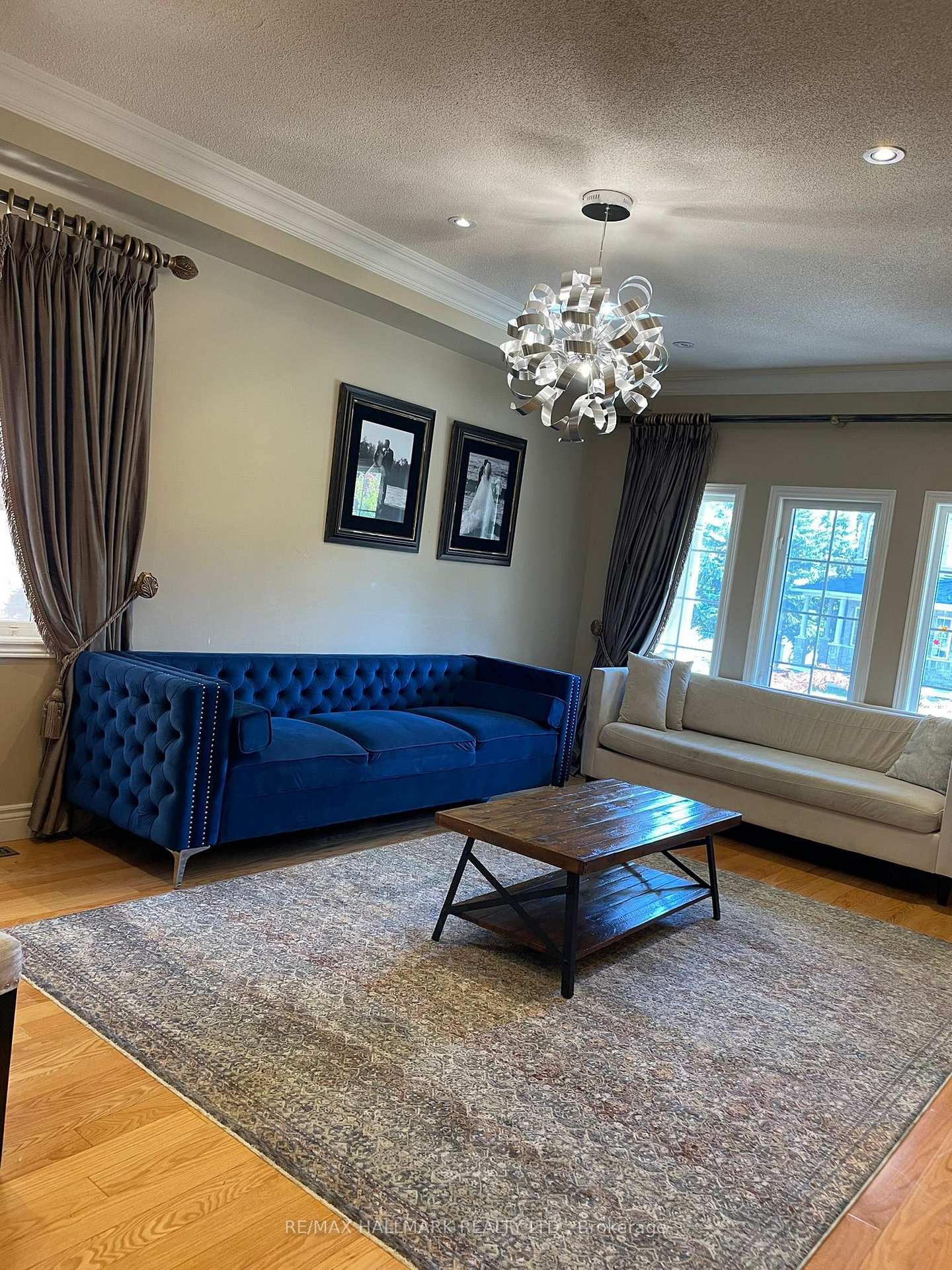 Photo 4 of 6 Camden Drive, Vaughan, Patterson — HOMEH