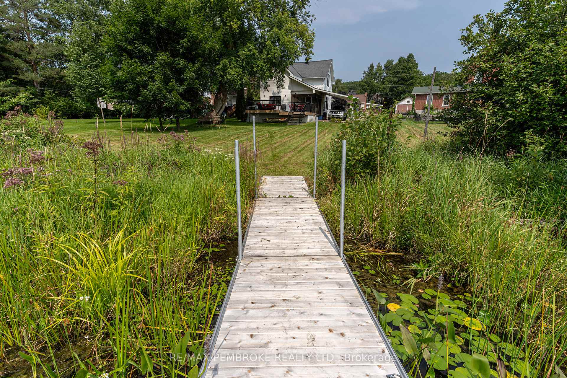 Photo 4 of 138 Jane Street, Bonnechere Valley, Eganville/Bonnechere Twp — HOMEH