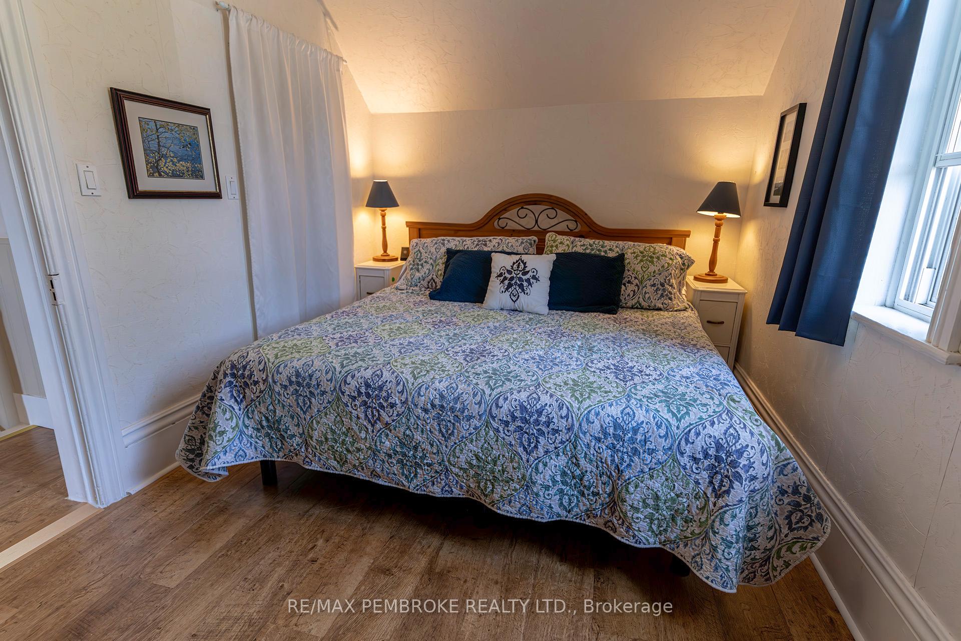 Photo 24 of 138 Jane Street, Bonnechere Valley, Eganville/Bonnechere Twp — HOMEH