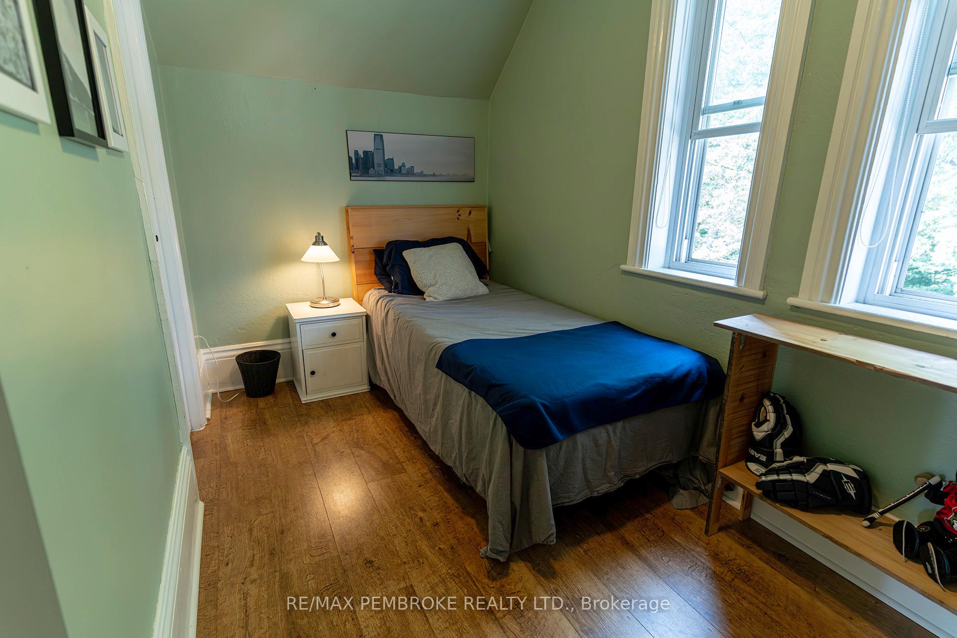Photo 31 of 138 Jane Street, Bonnechere Valley, Eganville/Bonnechere Twp — HOMEH
