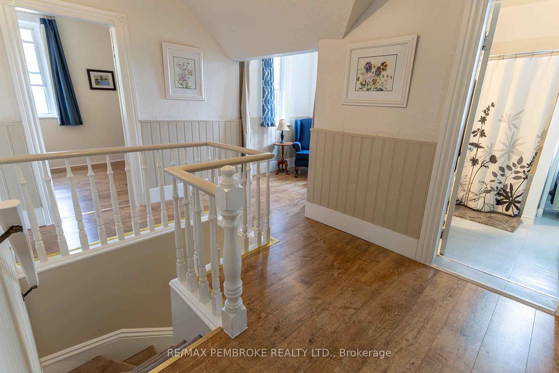 Photo 32 of 138 Jane Street, Bonnechere Valley, Eganville/Bonnechere Twp — HOMEH