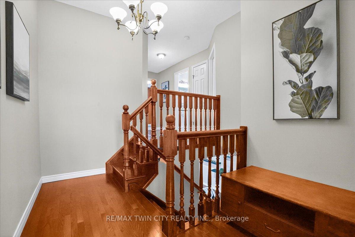Photo 23 of 166 Bridgewater Crescent, Waterloo — HOMEH