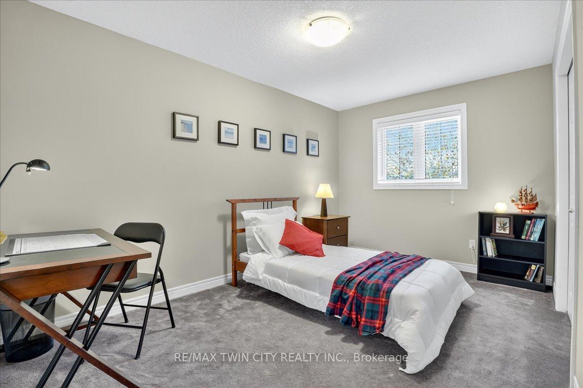Photo 30 of 166 Bridgewater Crescent, Waterloo — HOMEH