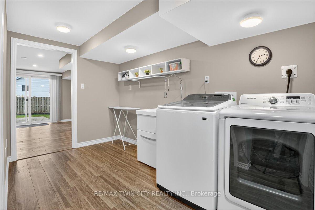 Photo 38 of 166 Bridgewater Crescent, Waterloo — HOMEH
