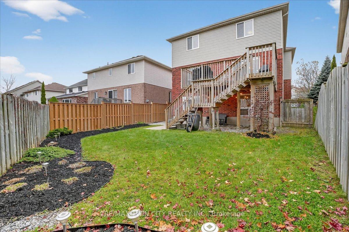 Photo 49 of 166 Bridgewater Crescent, Waterloo — HOMEH