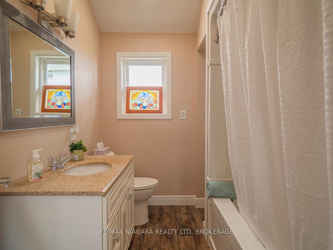 Photo 18 of 11215 Harbourview Road, Wainfleet, Lakeshore — HOMEH