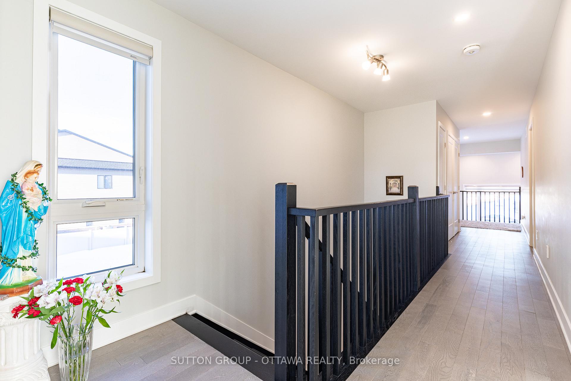 Photo 24 of 214 Big Dipper Street, Ottawa, Riverside South/Gloucester Glen — HOMEH