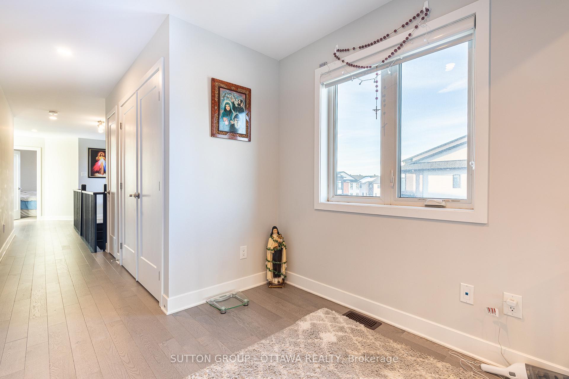 Photo 28 of 214 Big Dipper Street, Ottawa, Riverside South/Gloucester Glen — HOMEH