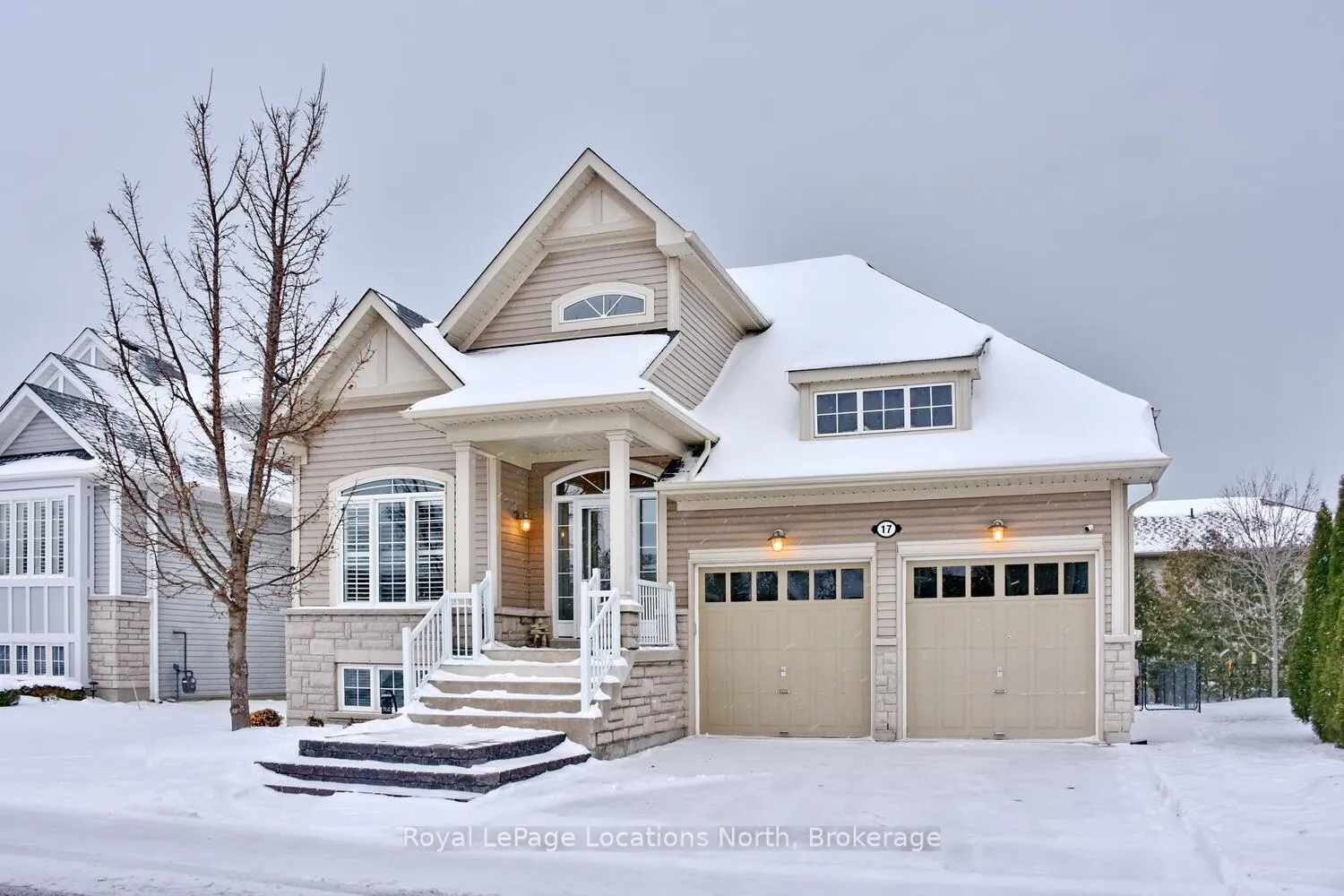 Photo 2 of 17 Waterview Road, Wasaga Beach — HOMEH