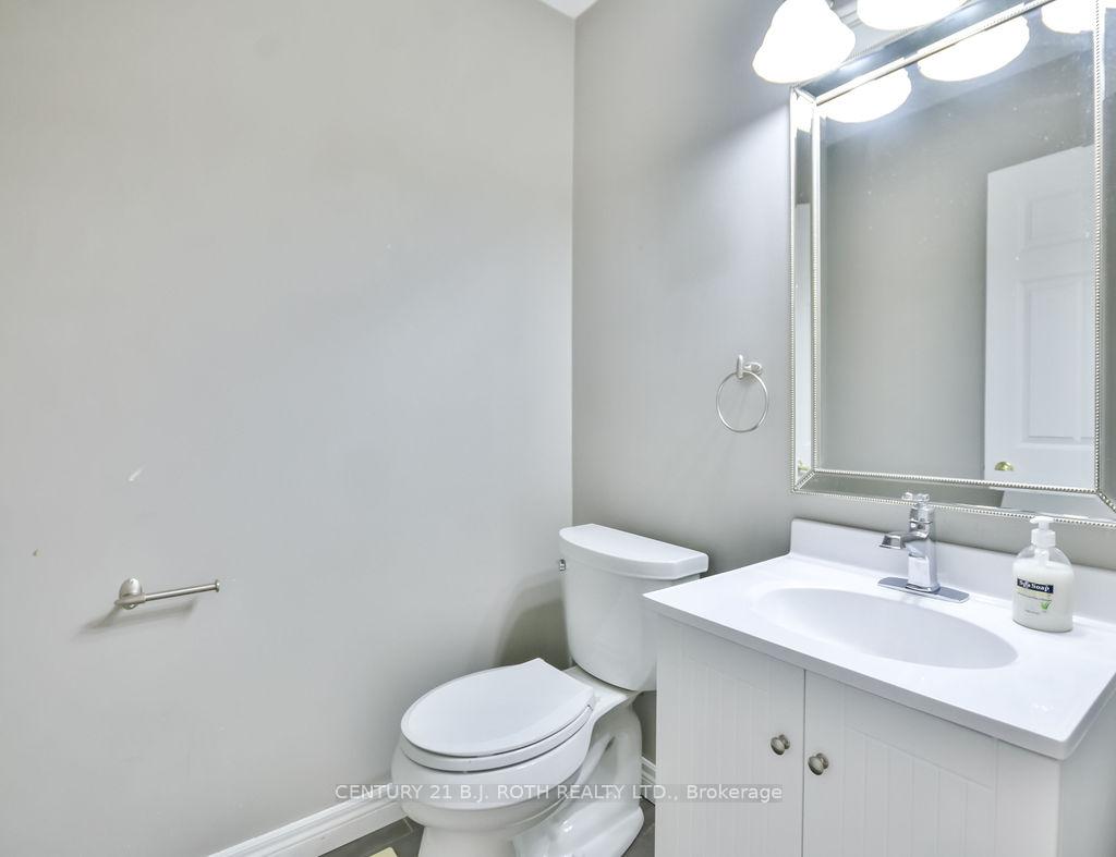 Photo 18 of 63 White Elm Road, Barrie, Holly — HOMEH