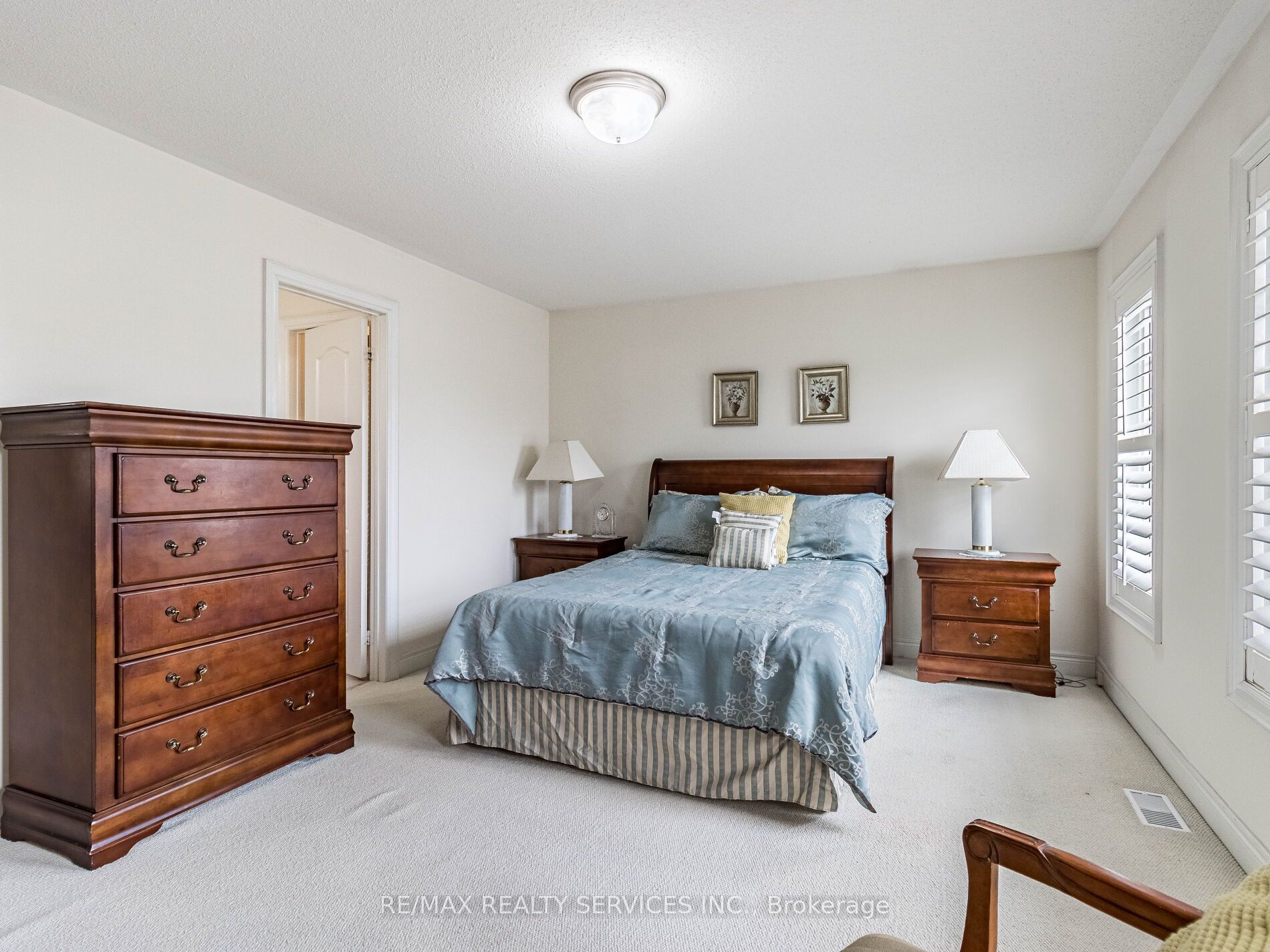 Photo 71 of 44 Trailhead Crescent, Brampton, Sandringham-Wellington — HOMEH