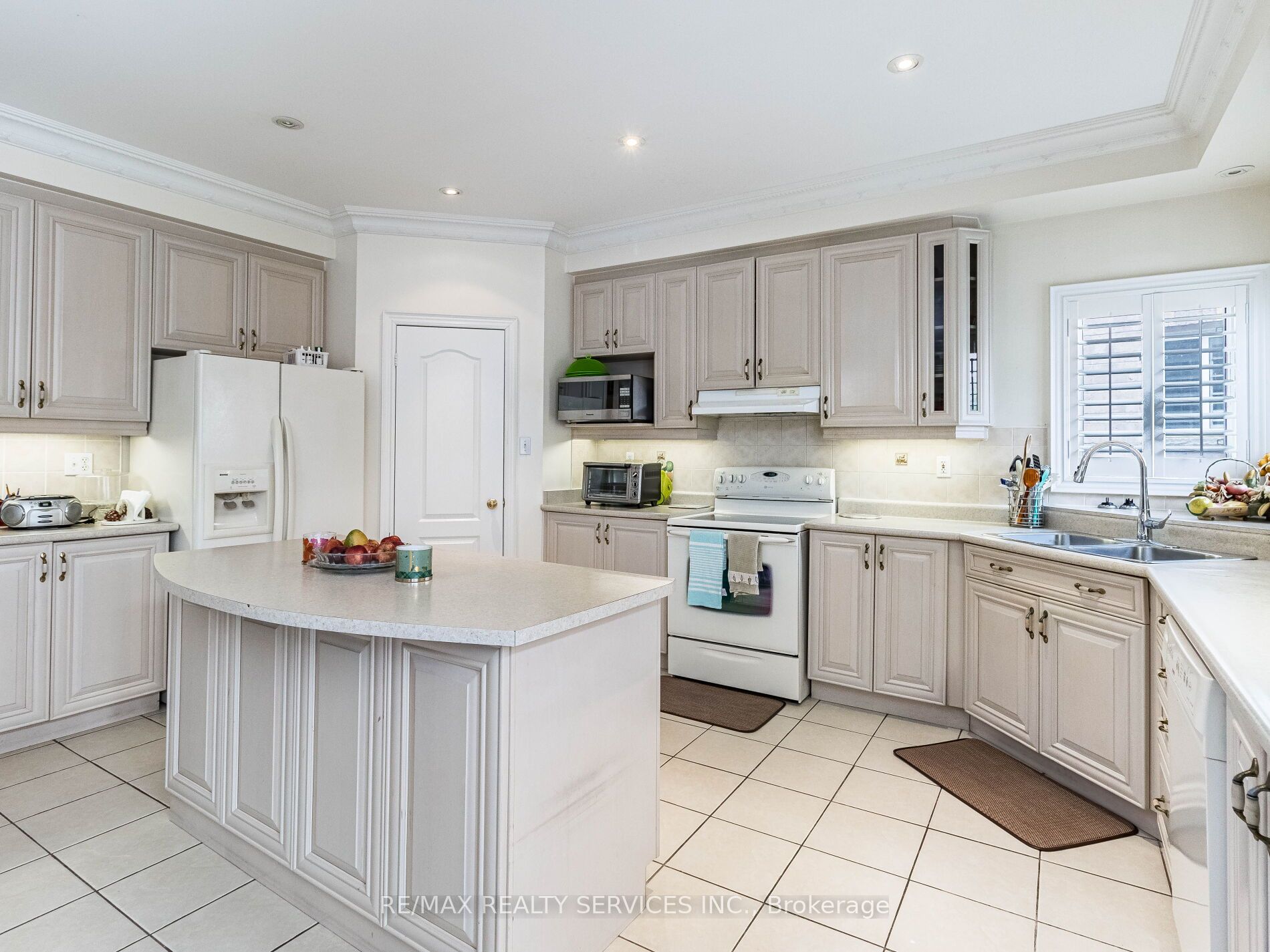 Photo 53 of 44 Trailhead Crescent, Brampton, Sandringham-Wellington — HOMEH