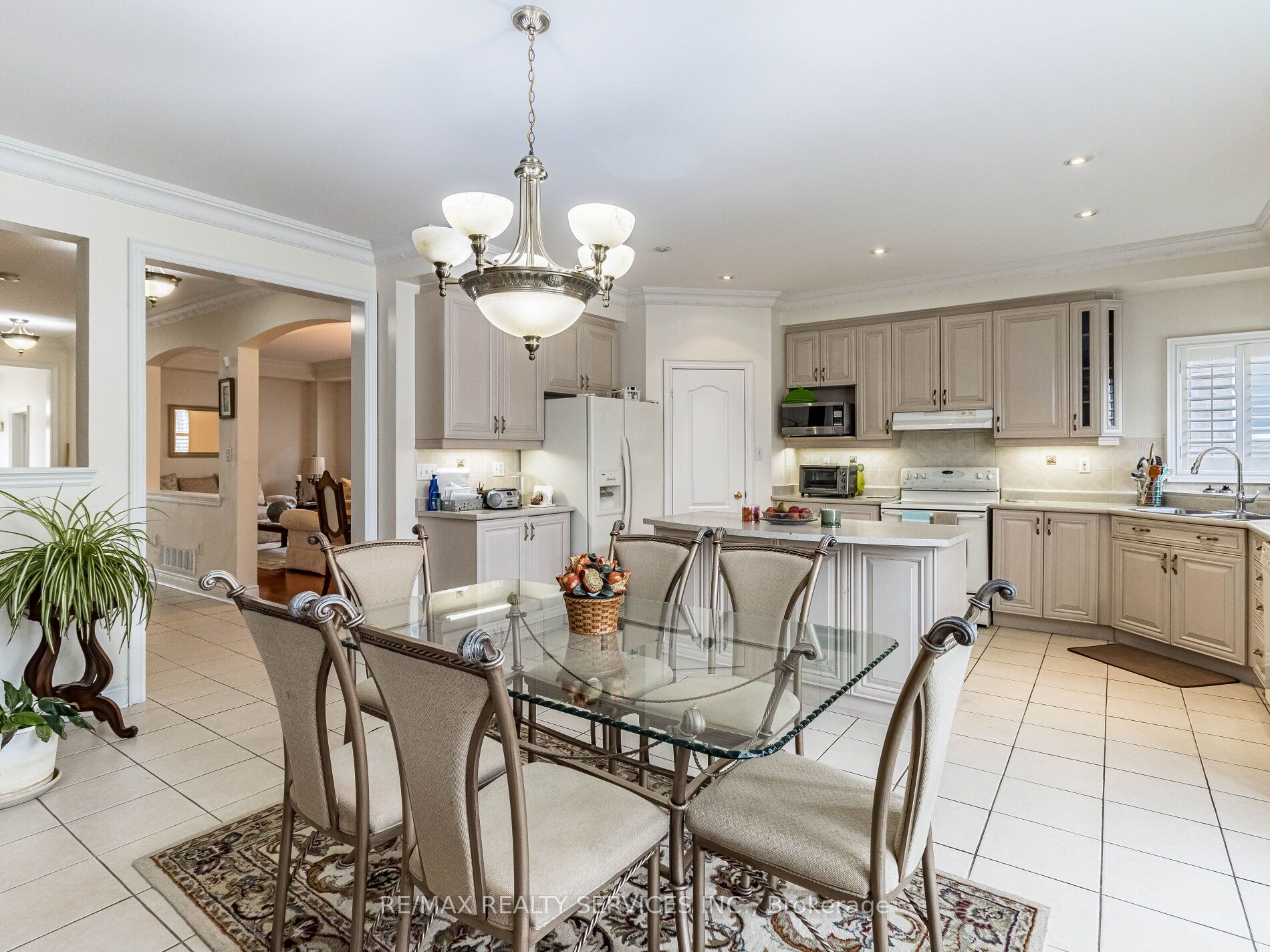 Photo 52 of 44 Trailhead Crescent, Brampton, Sandringham-Wellington — HOMEH