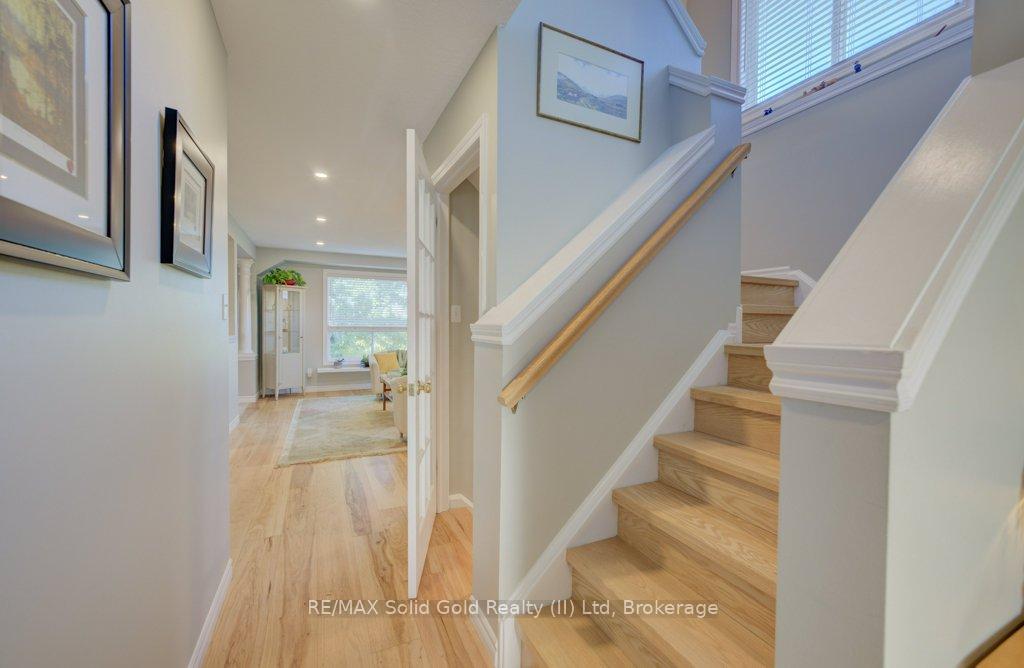 Photo 3 of 644 Butternut Avenue, Waterloo — HOMEH
