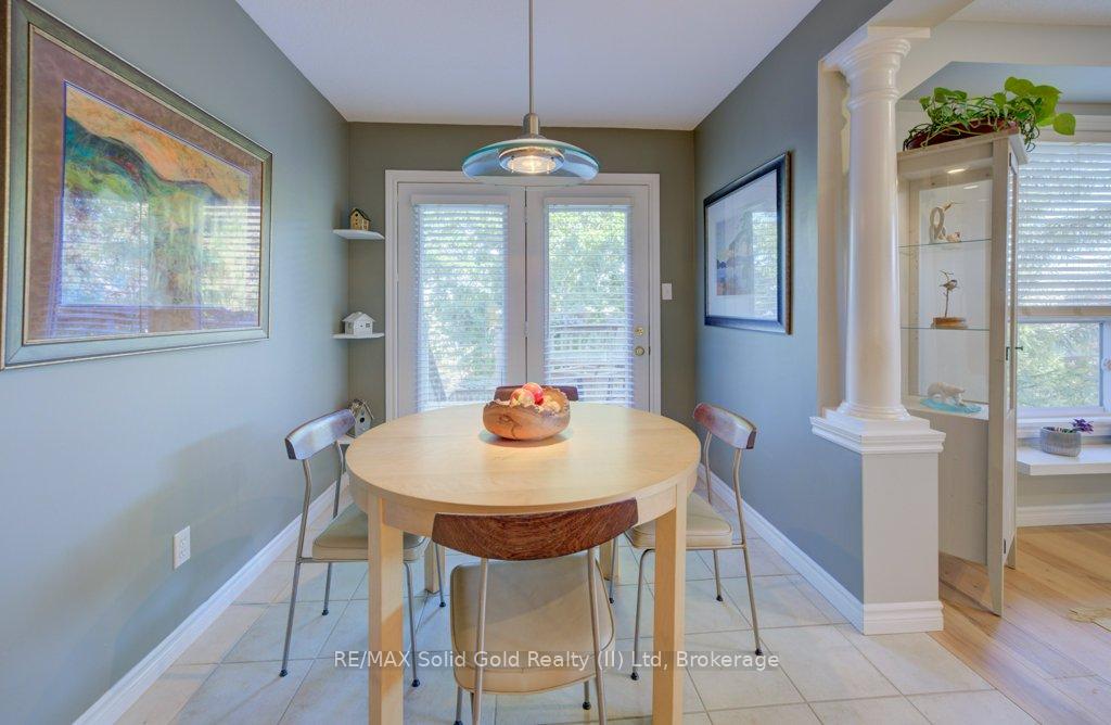 Photo 11 of 644 Butternut Avenue, Waterloo — HOMEH