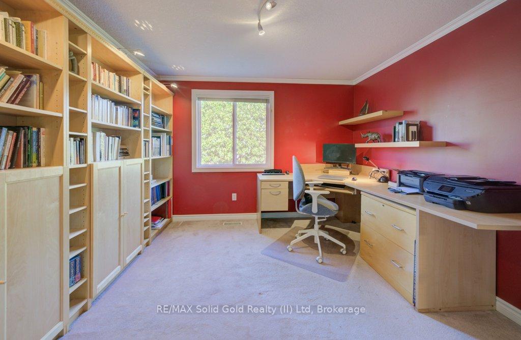 Photo 13 of 644 Butternut Avenue, Waterloo — HOMEH