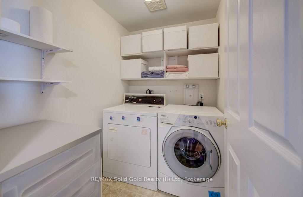 Photo 15 of 644 Butternut Avenue, Waterloo — HOMEH