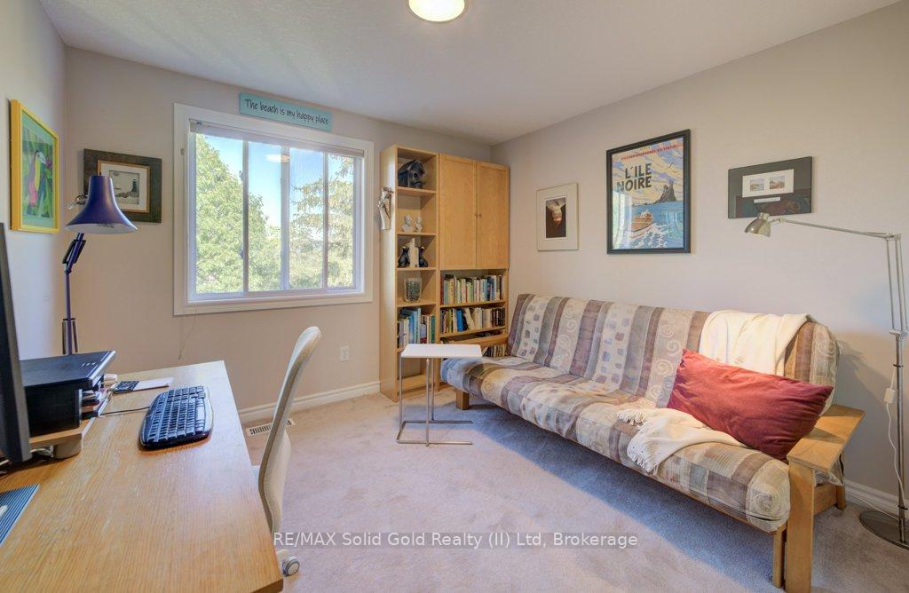 Photo 16 of 644 Butternut Avenue, Waterloo — HOMEH