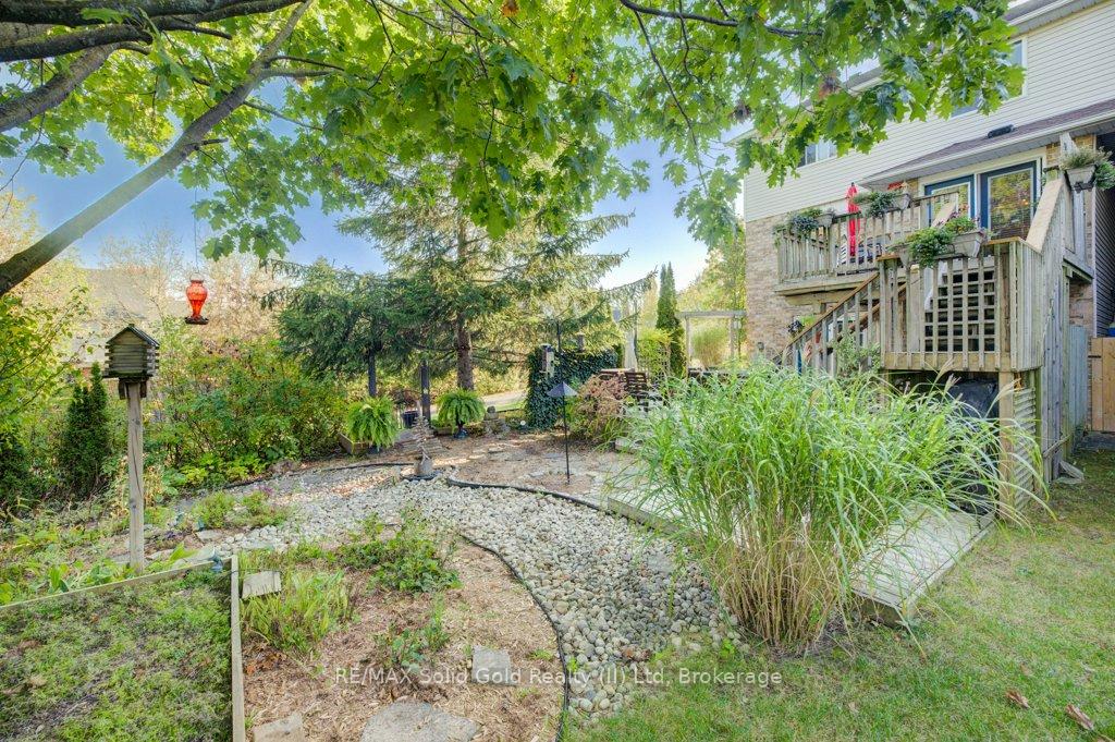 Photo 37 of 644 Butternut Avenue, Waterloo — HOMEH