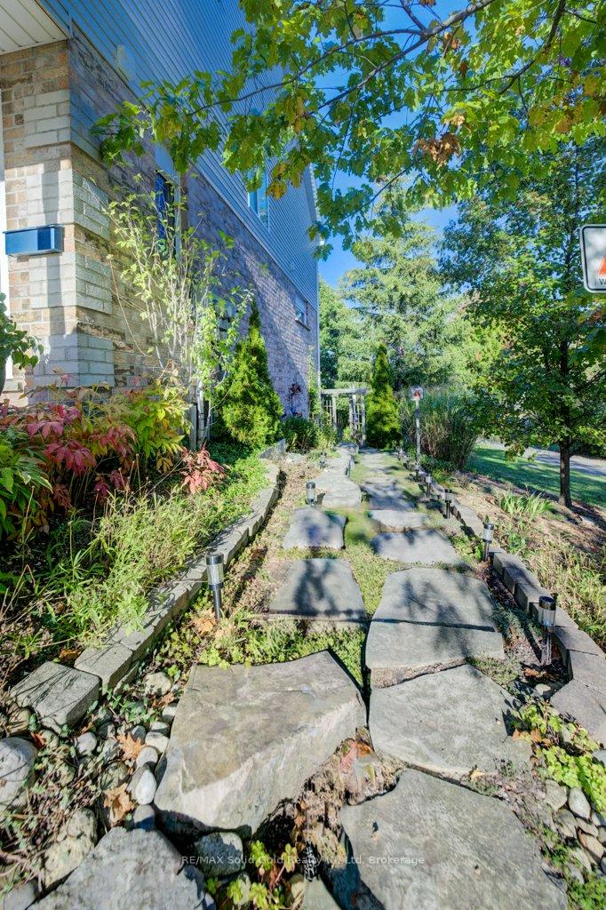 Photo 43 of 644 Butternut Avenue, Waterloo — HOMEH