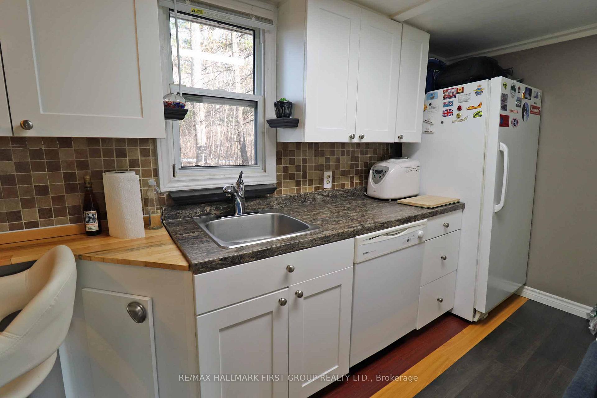 Photo 21 of 24 Oakley Lane, Tweed, Hungerford (Twp) — HOMEH