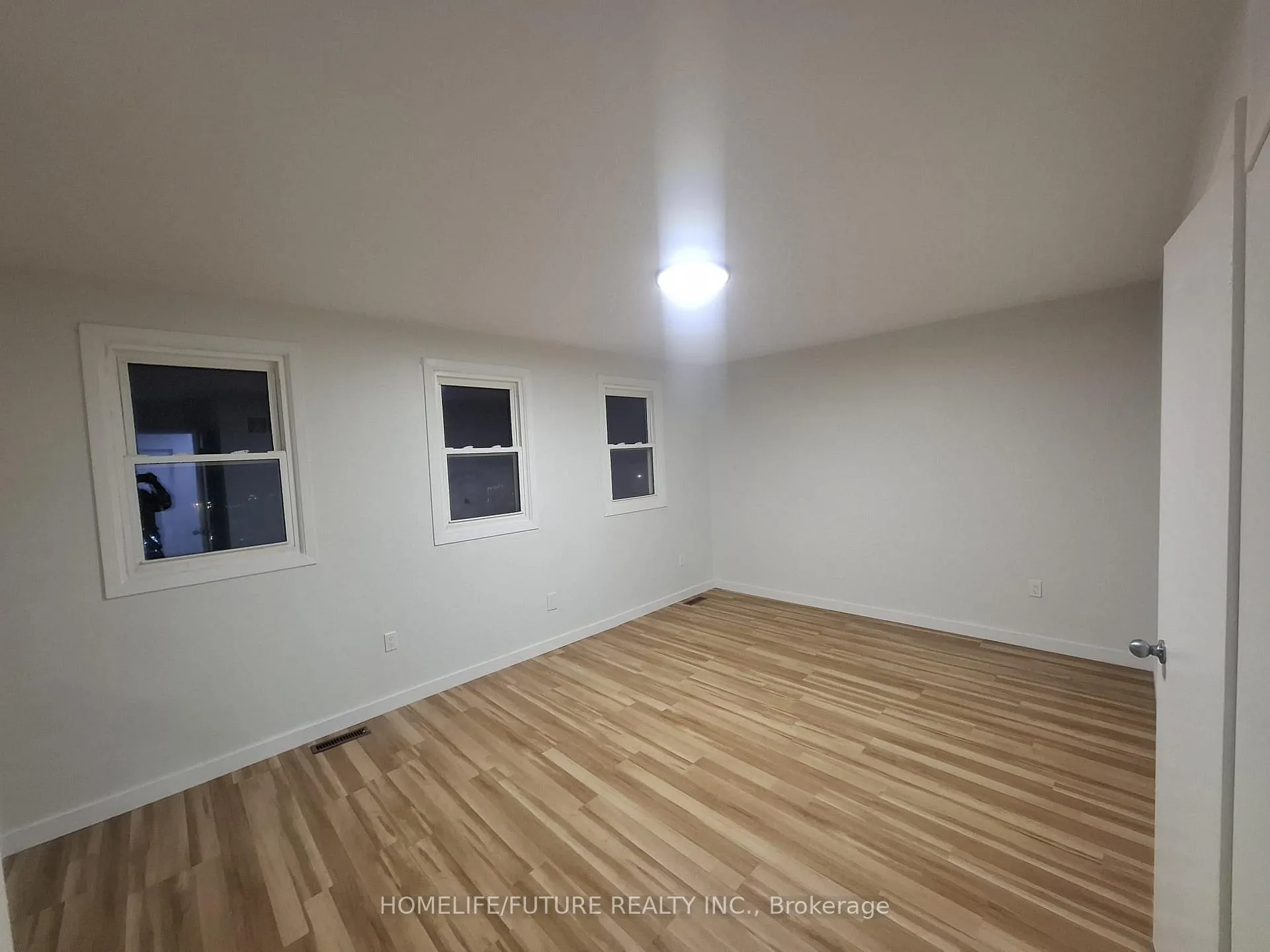 Photo 13 of 9 Brennan Road, Ajax, Central West — HOMEH