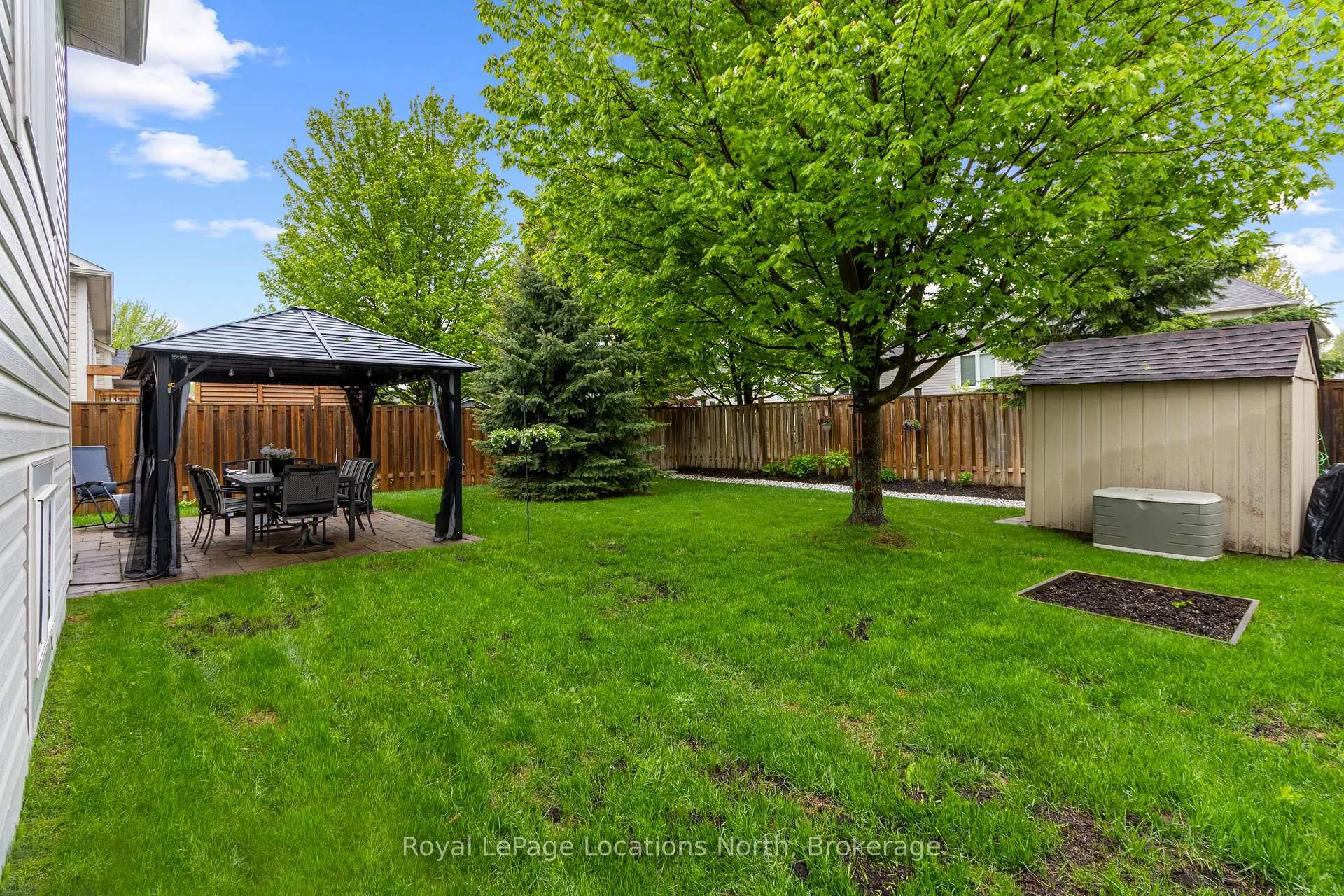 Photo 28 of 8 Broadpoint Street, Wasaga Beach — HOMEH