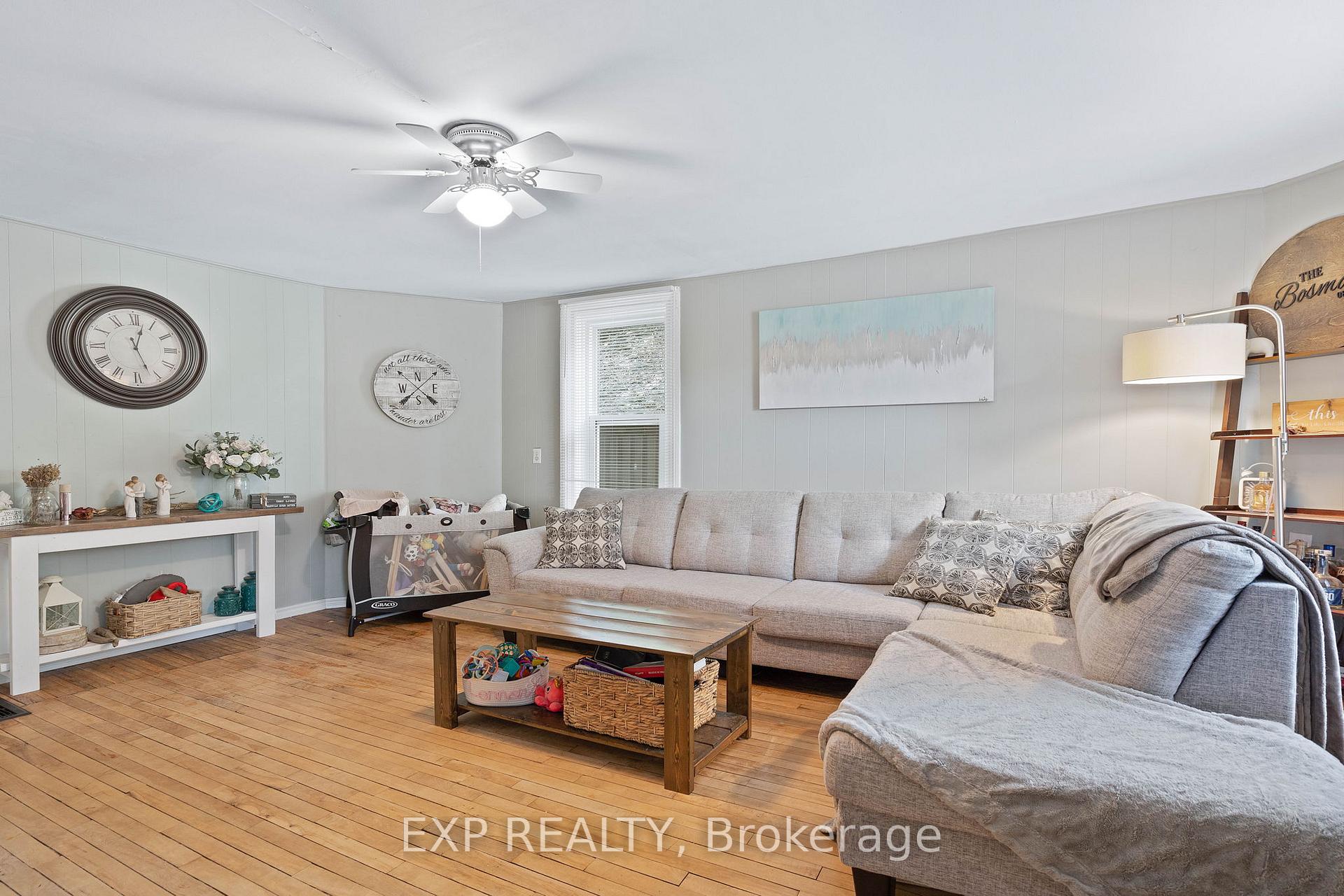 Photo 7 of 166 Mehring Avenue, West Elgin, West Lorne — HOMEH