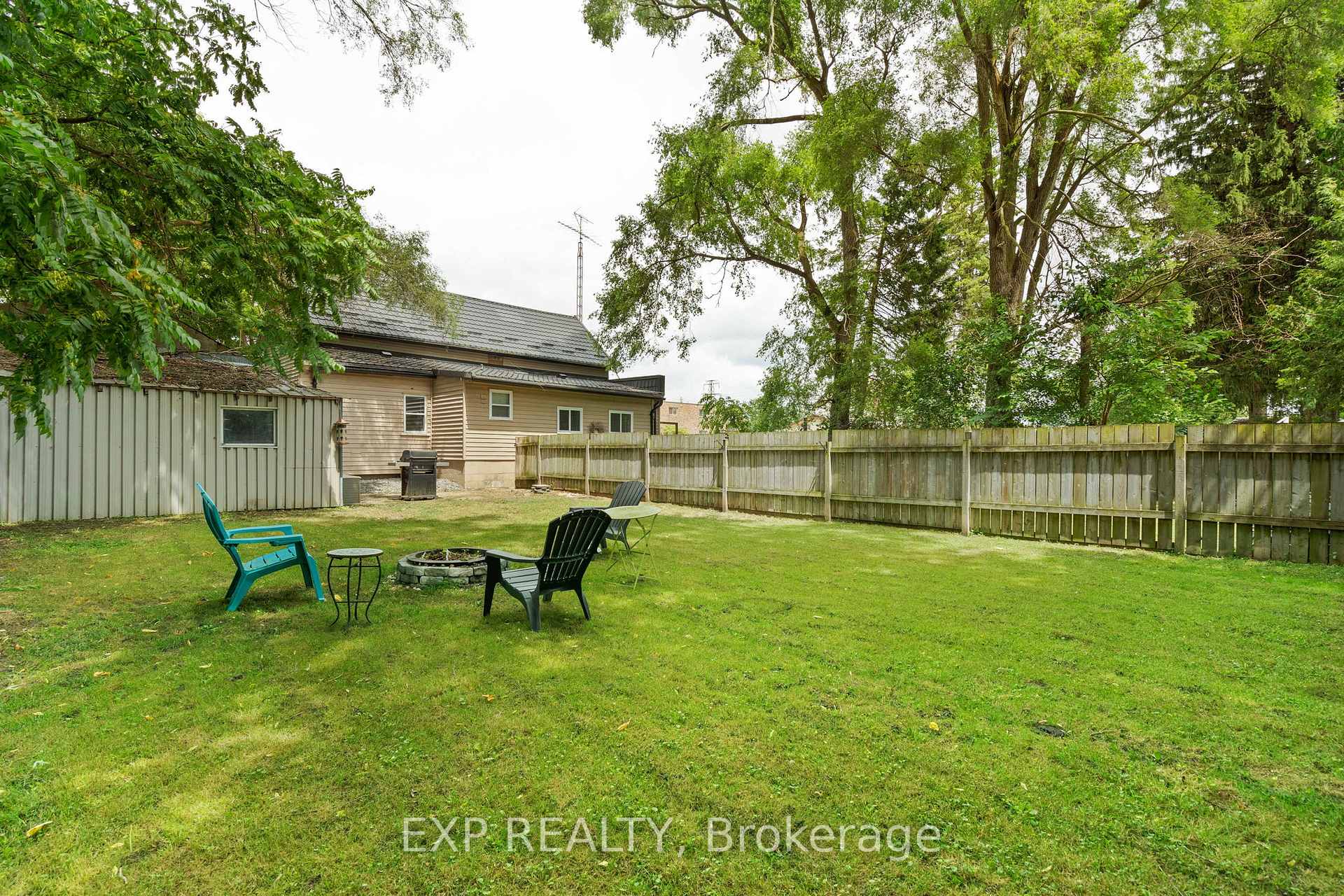 Photo 45 of 166 Mehring Avenue, West Elgin, West Lorne — HOMEH