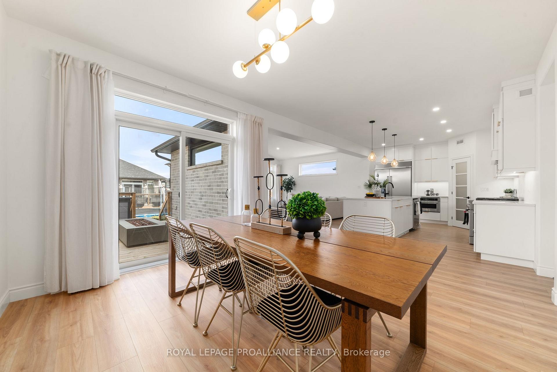 Photo 8 of 18 Raycroft Drive, Belleville, Thurlow Ward — HOMEH