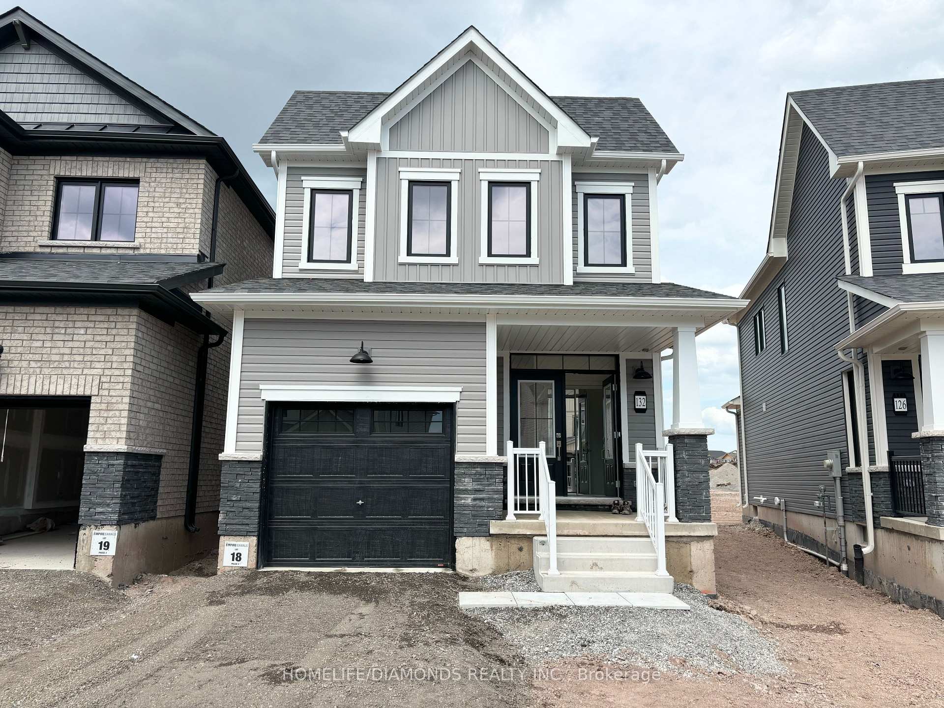 Front of 132 Port Crescent