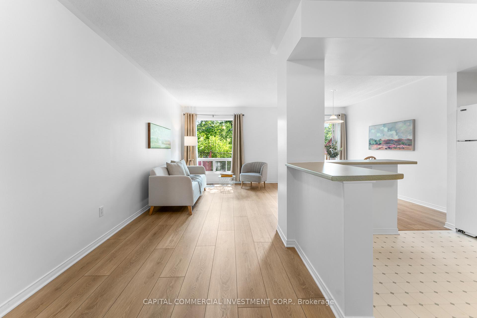 Photo 11 of 2074 Avenue P, Ottawa, Eastway Gardens/Industrial Park — HOMEH