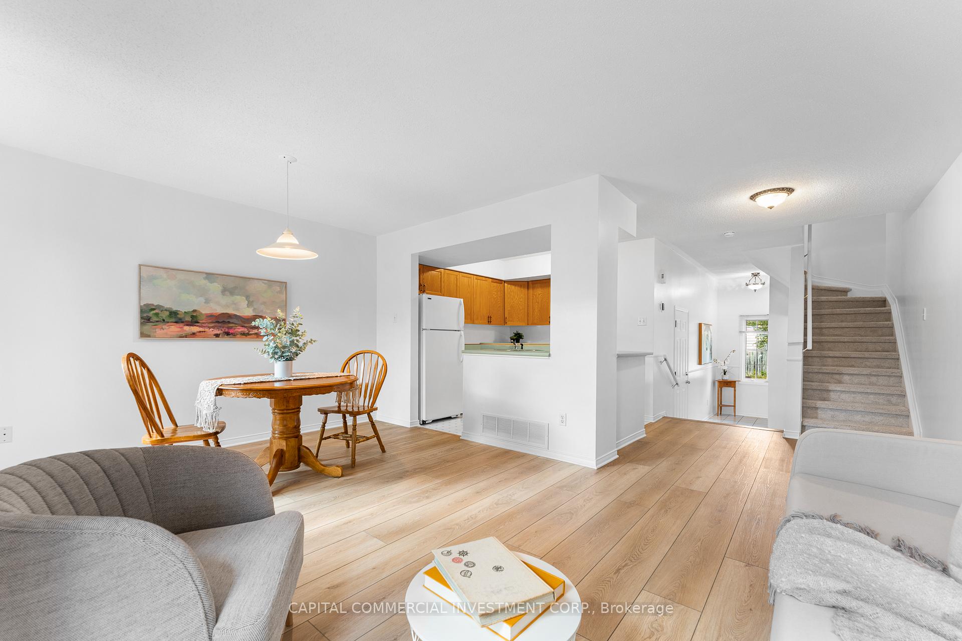 Photo 6 of 2074 Avenue P, Ottawa, Eastway Gardens/Industrial Park — HOMEH