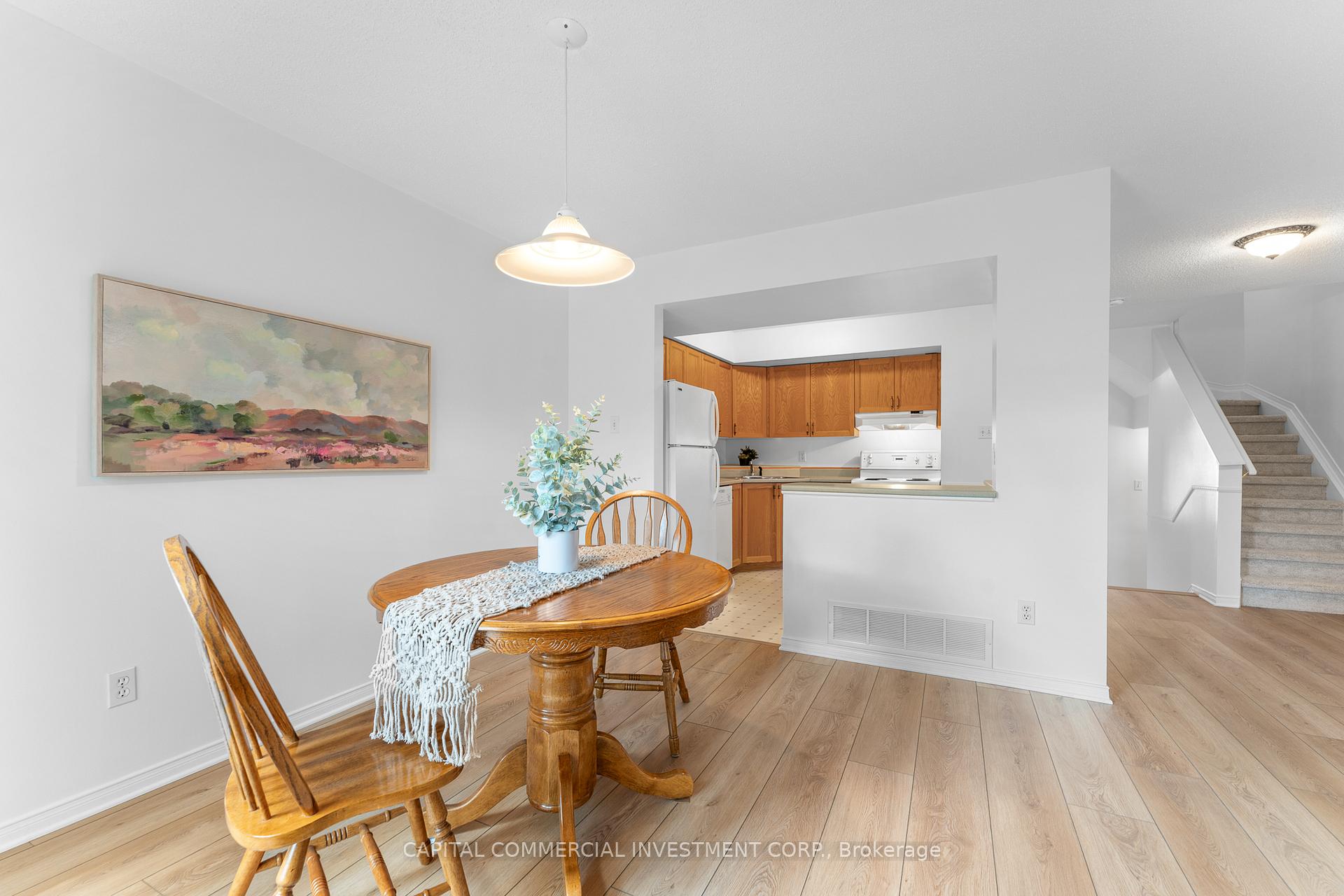 Photo 12 of 2074 Avenue P, Ottawa, Eastway Gardens/Industrial Park — HOMEH